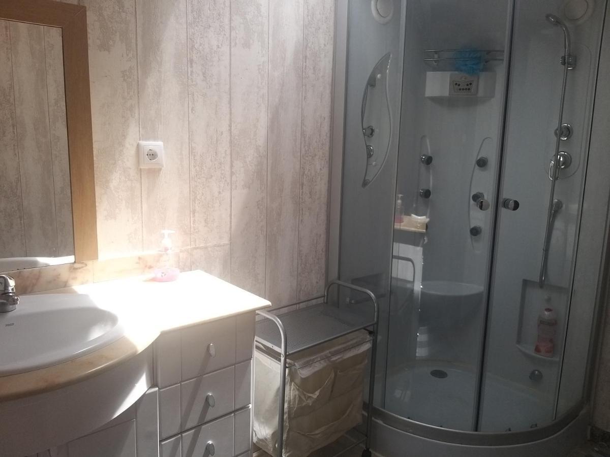 Вілла Impeccable 2-Bed House In Віана-ду-Каштелу Екстер'єр фото
